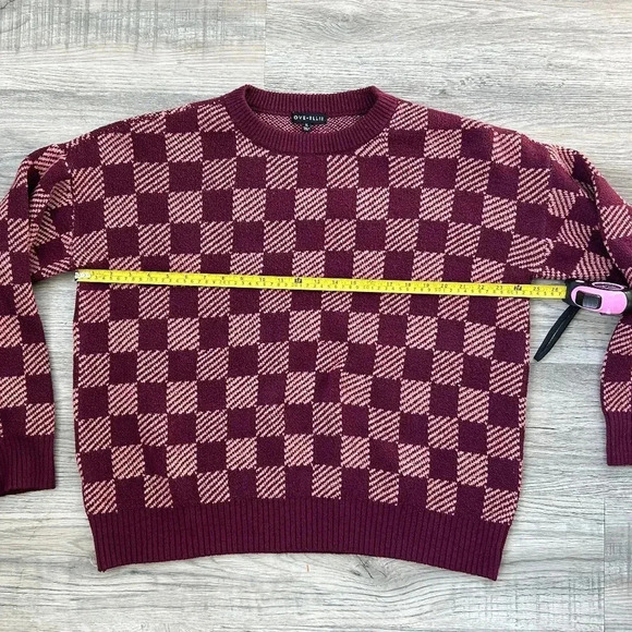 Love  Ellie Red Checked Sweater Sz XL - Picture 4 of 7